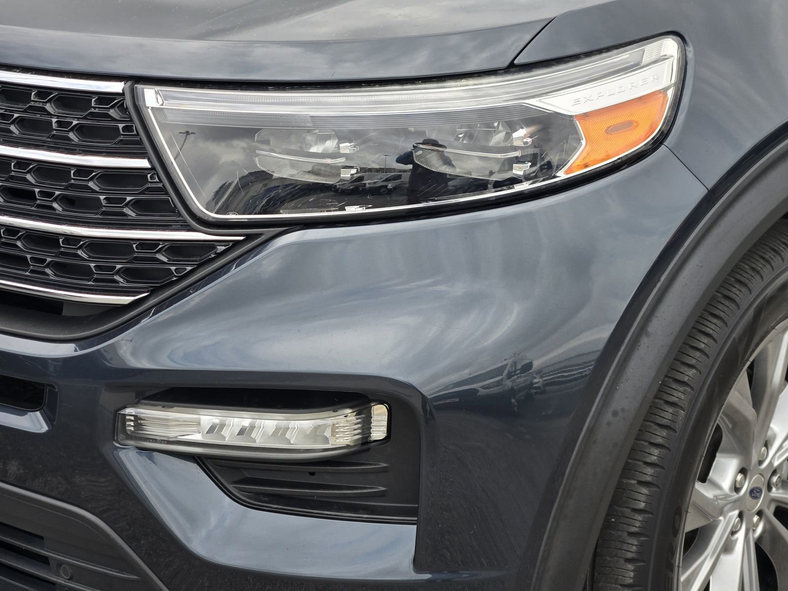 Certified 2022 Ford Explorer XLT w/ Equipment Group 202A RWD image 10