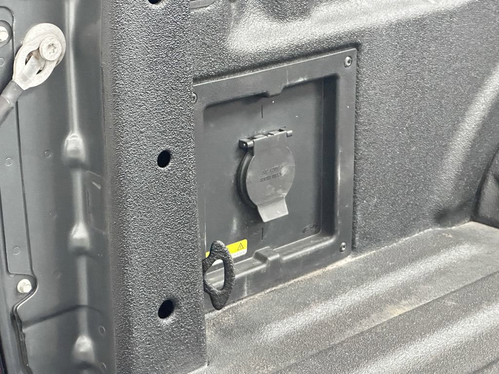 Certified 2022 Ford F150 Lariat image 19