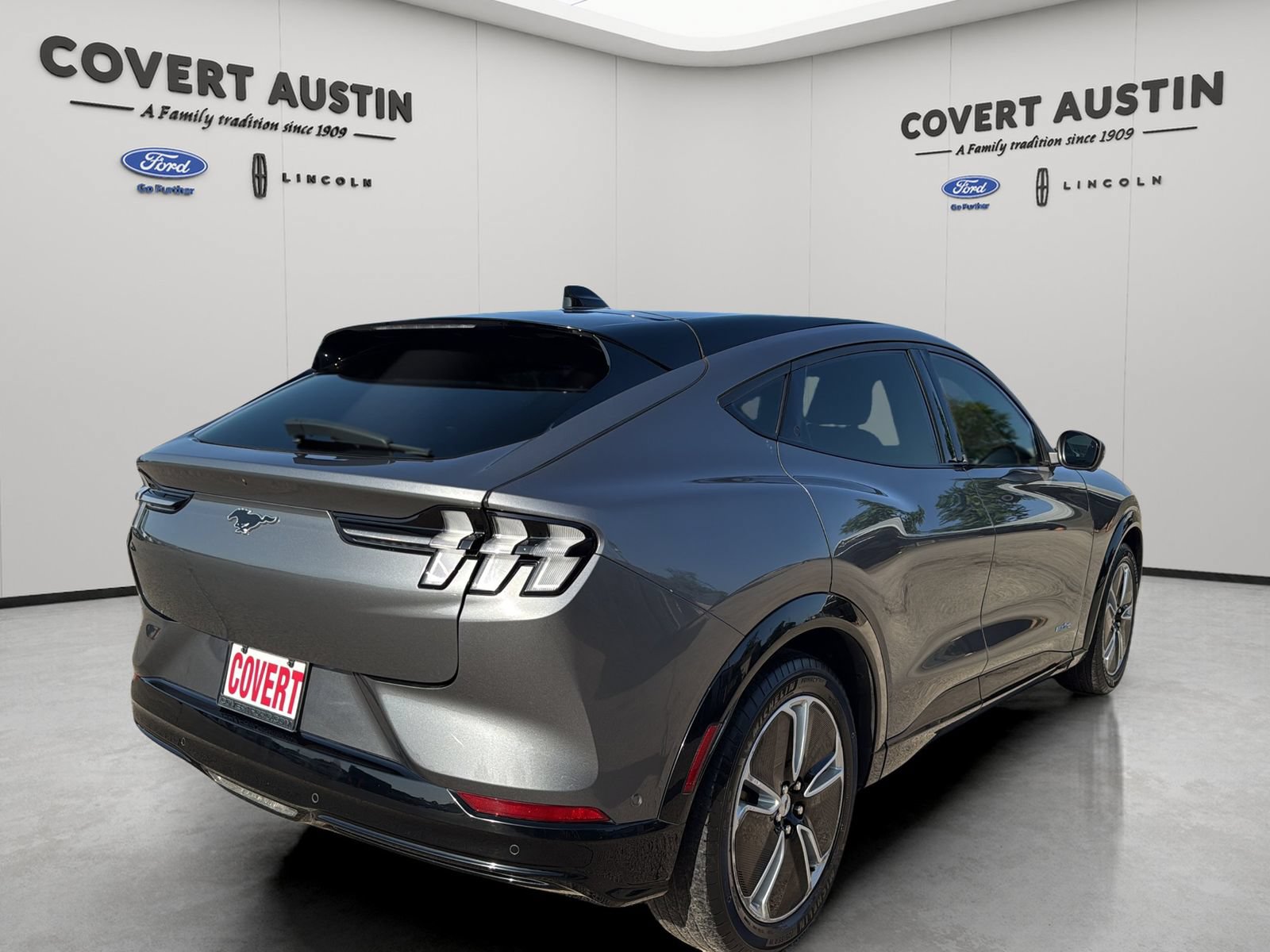 Certified 2023 Ford Mustang Mach-E Premium RWD image 5
