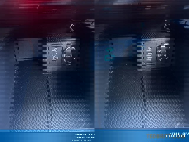 Certified 2021 Ford Escape SE w/ SE Sport Appearance Package image 34