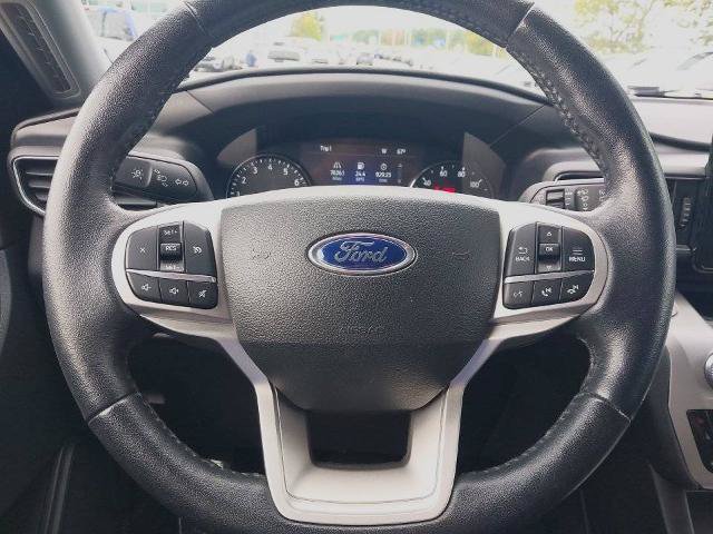 Certified 2023 Ford Explorer XLT w/ Equipment Group 202A AWD/4WD image 18