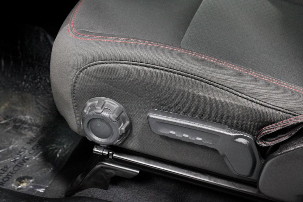 Used 2019 Jeep Wrangler Unlimited Rubicon AWD/4WD image 24