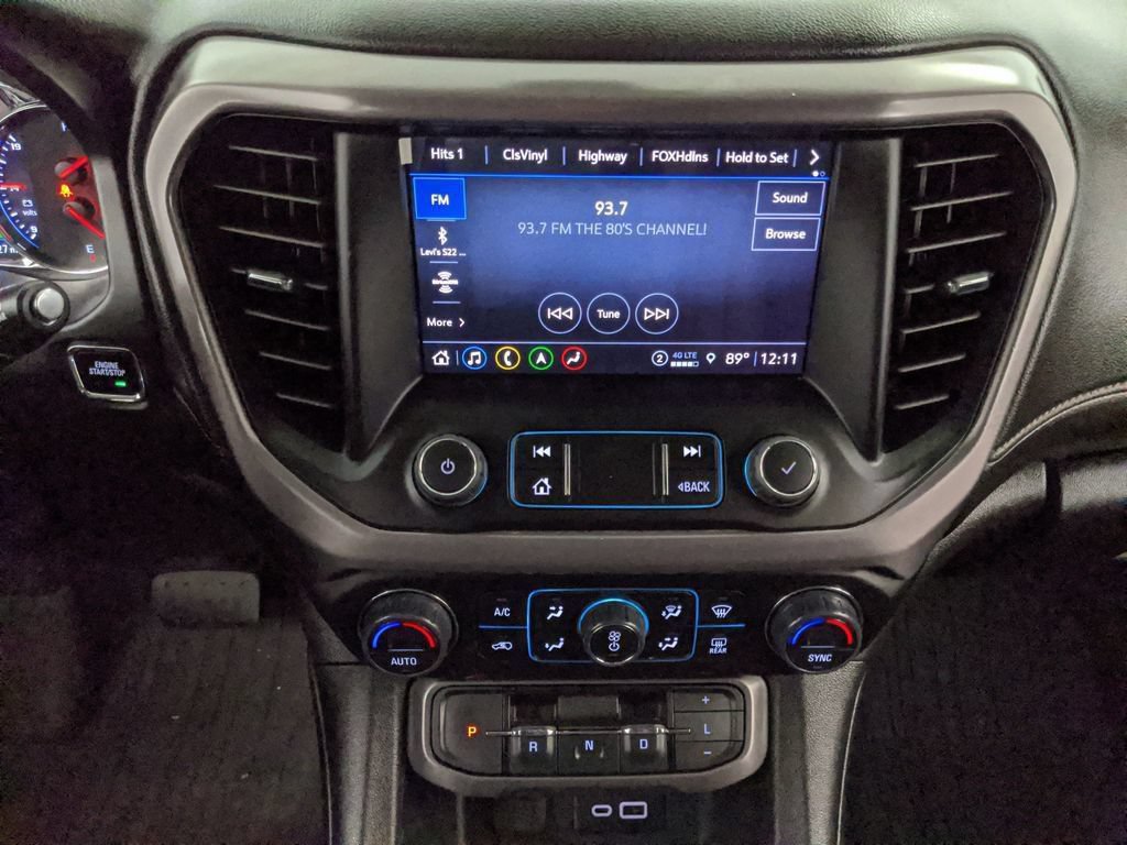 Used 2023 GMC Acadia AT4 w/ Technology Package AWD/4WD image 8