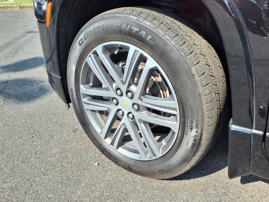 Used 2023 Chevrolet Traverse High Country w/ LPO, Floor Liner Package image 7