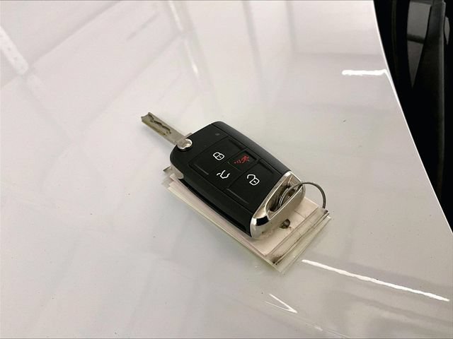 Used 2021 Volkswagen Tiguan S AWD/4WD image 9