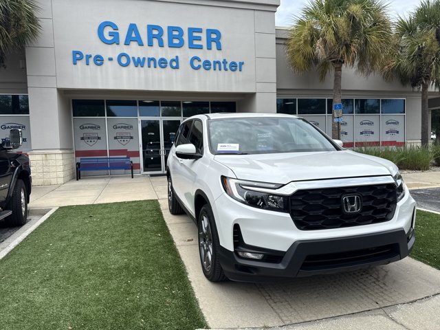Used 2023 Honda Passport EX-L image 2
