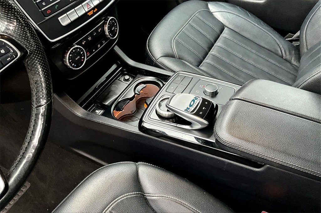 Used 2018 Mercedes-Benz GLE 350 GLE 350 w/ Premium 2 Package image 16