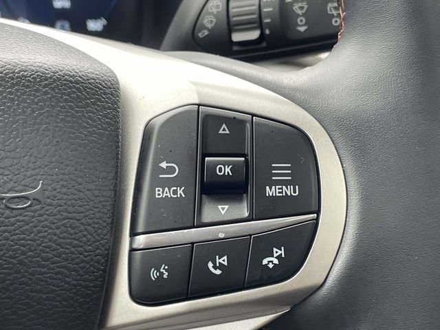 Certified 2025 Ford Explorer Active w/ Active Comfort Package image 19