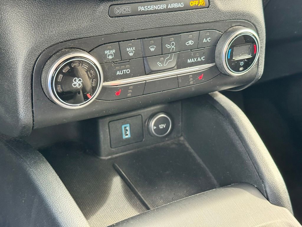 Certified 2020 Ford Escape SE FWD image 16