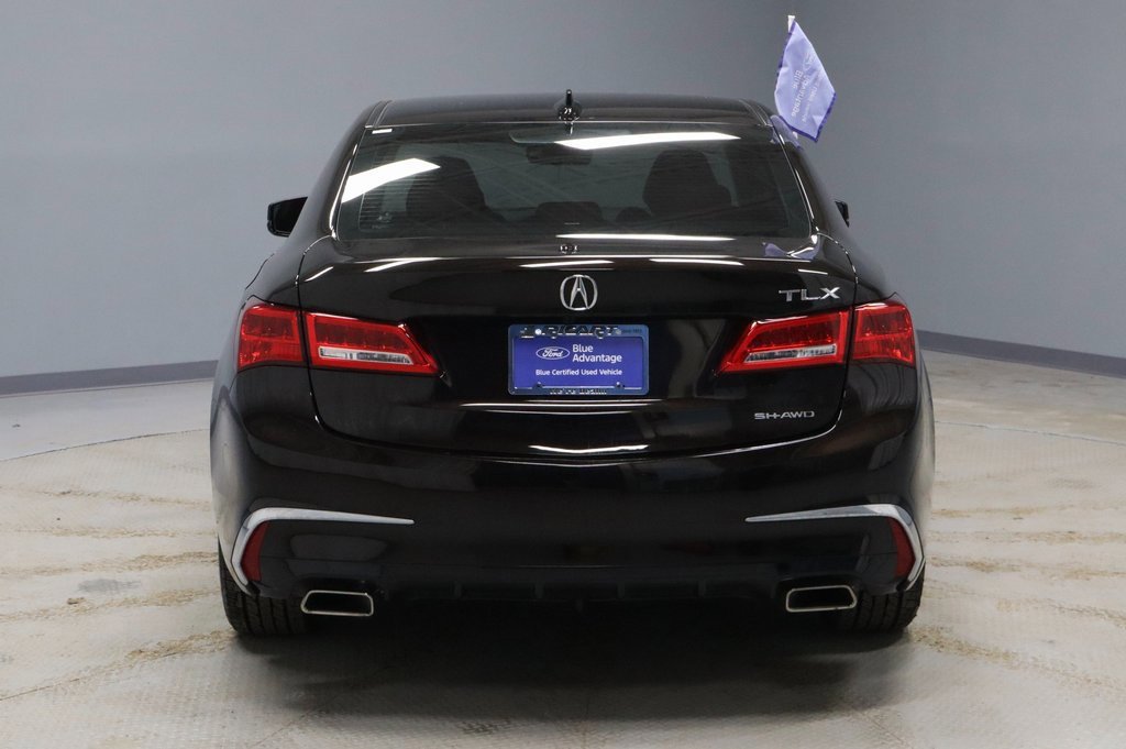 Used 2018 Acura TLX V6 SH-AWD w/ Technology Pkg image 4