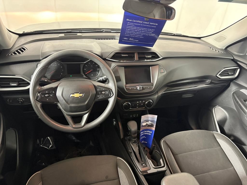 Used 2023 Chevrolet TrailBlazer LS image 24