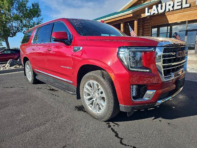 Used 2023 GMC Yukon XL SLT w/ SLT Luxury Package AWD/4WD image 2