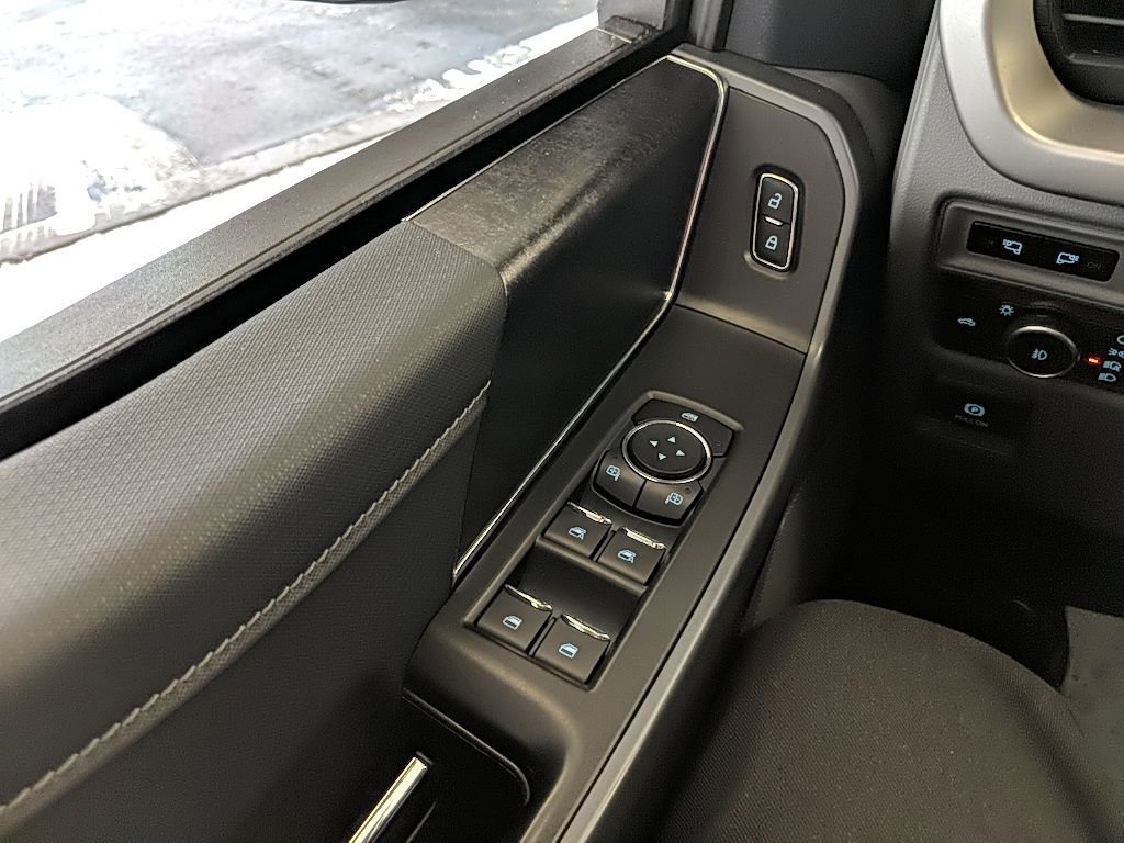 Certified 2022 Ford F150 XLT w/ Equipment Group 302A High image 25