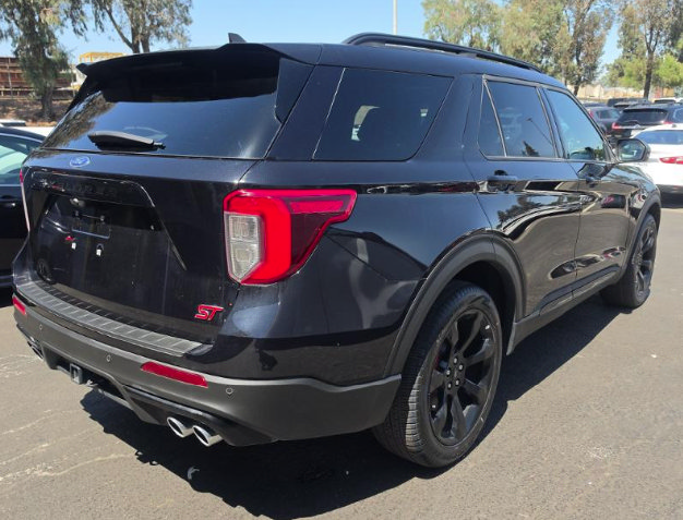 Certified 2023 Ford Explorer ST w/ Equipment Group 401A AWD/4WD image 6