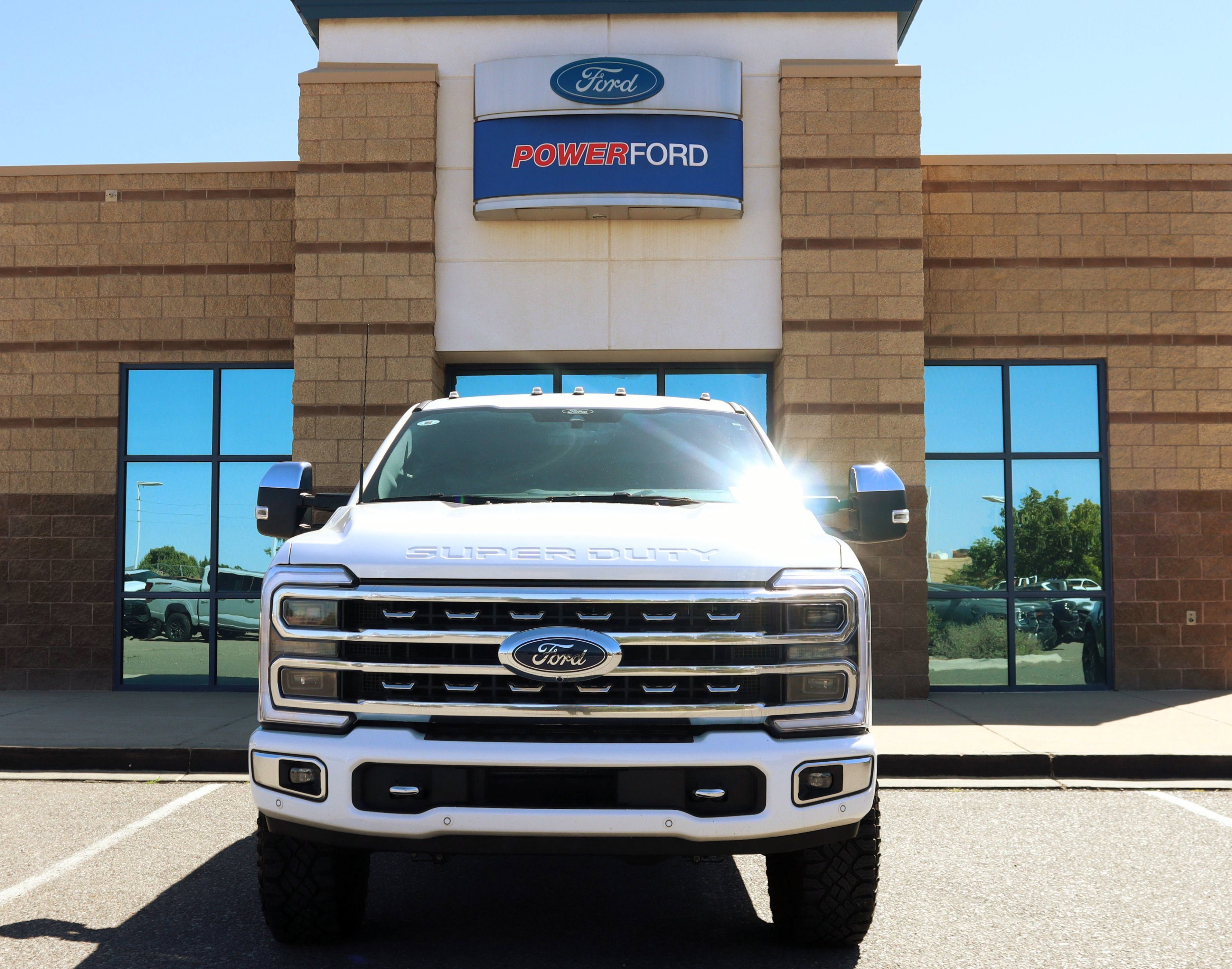 Certified 2024 Ford F350 Platinum w/ Tremor Off-Road Package AWD/4WD image 3