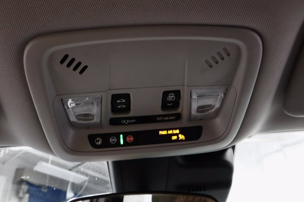 Used 2024 Chevrolet Malibu LT FWD image 31