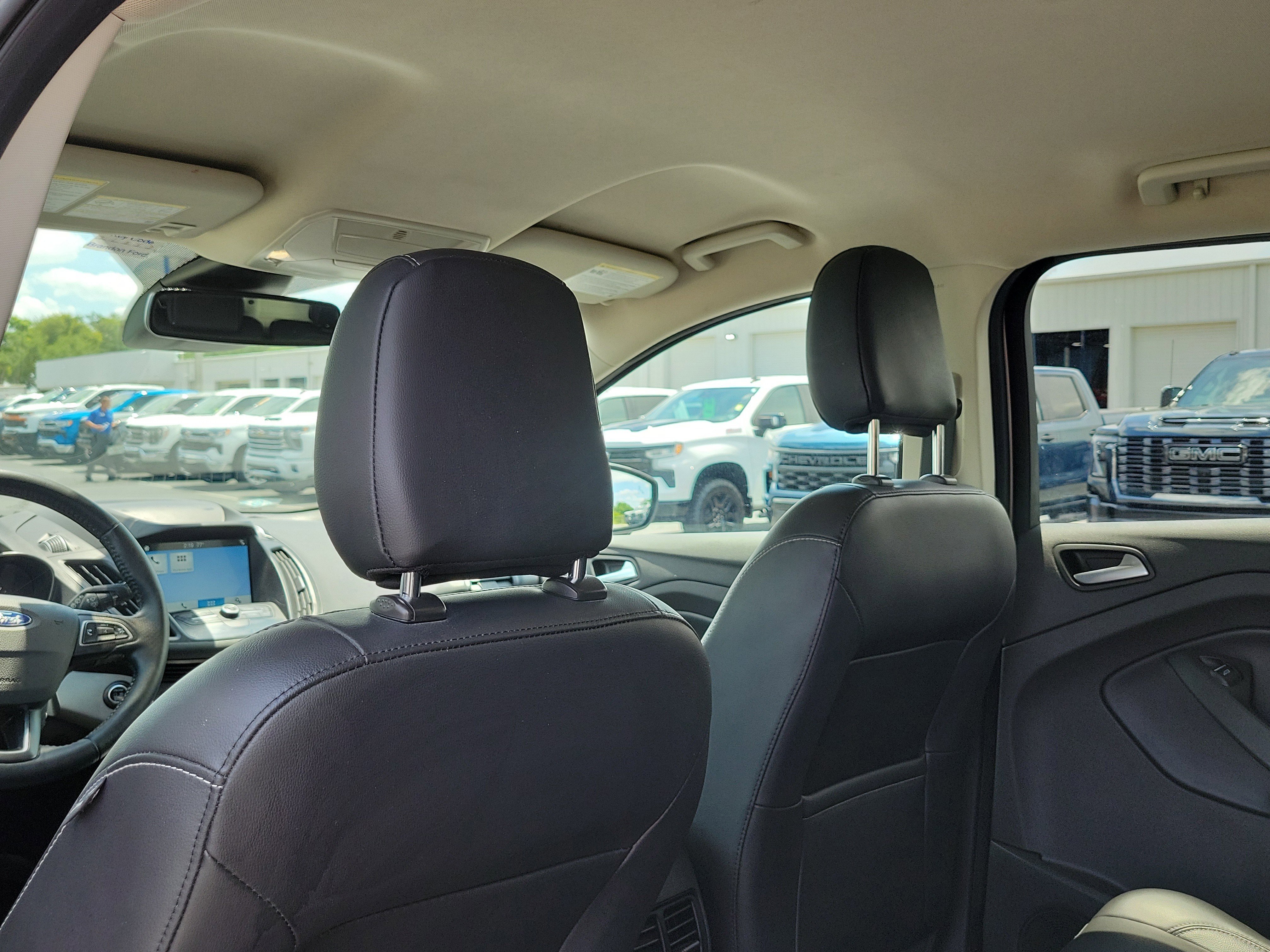 Certified 2019 Ford Escape SEL FWD image 15