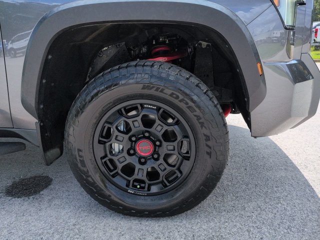 Used 2025 Toyota Tundra TRD Pro AWD/4WD image 12
