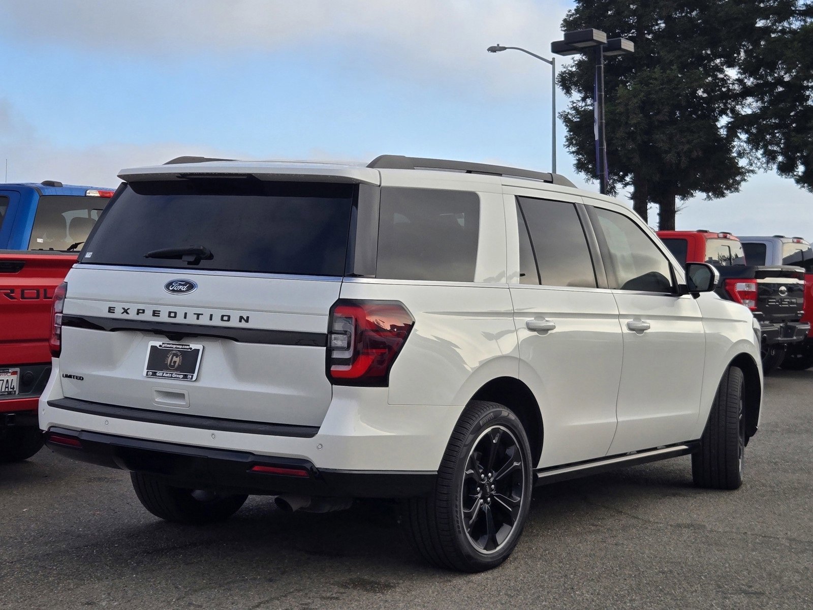 Certified 2023 Ford Expedition Limited image 4