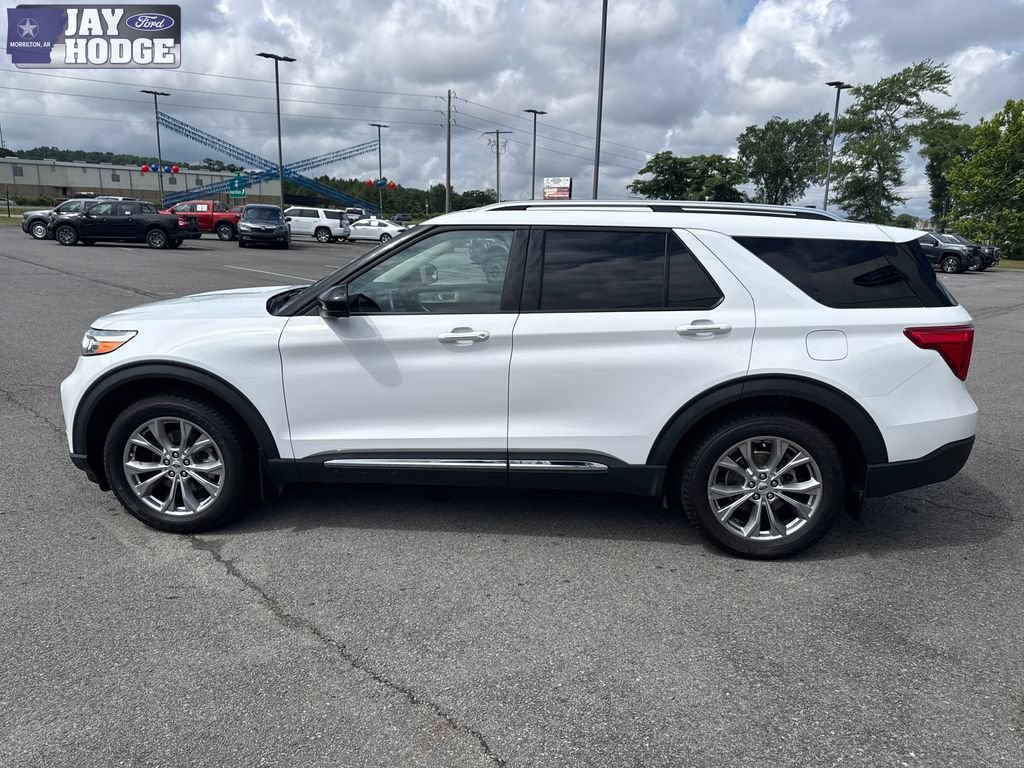 Certified 2023 Ford Explorer Limited AWD/4WD image 3
