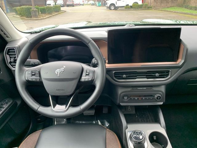 Certified 2025 Ford Bronco Sport Outer Banks w/ Outer Banks Tech Package+ image 18