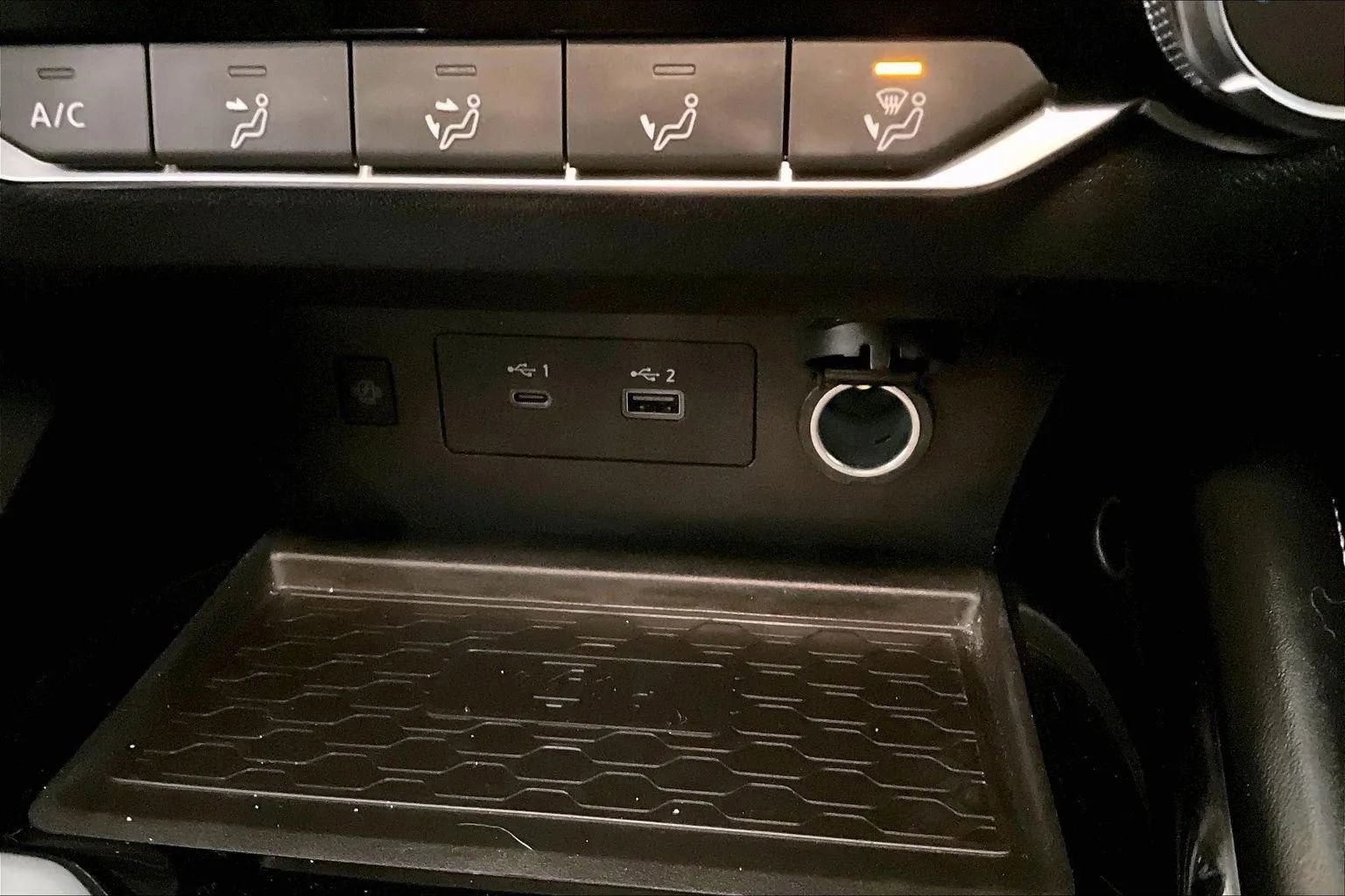 Used 2023 Nissan Altima 2.5 SV w/ SV Premium Package image 31