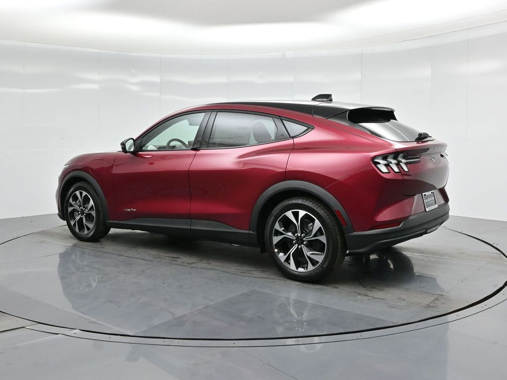 Certified 2025 Ford Mustang Mach-E Select image 7