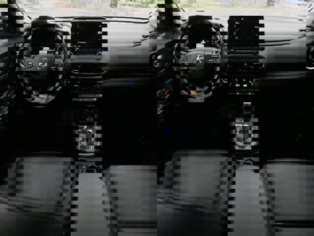 Used 2023 Hyundai Kona Limited image 19