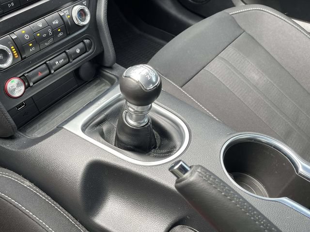 Certified 2022 Ford Mustang GT RWD image 31
