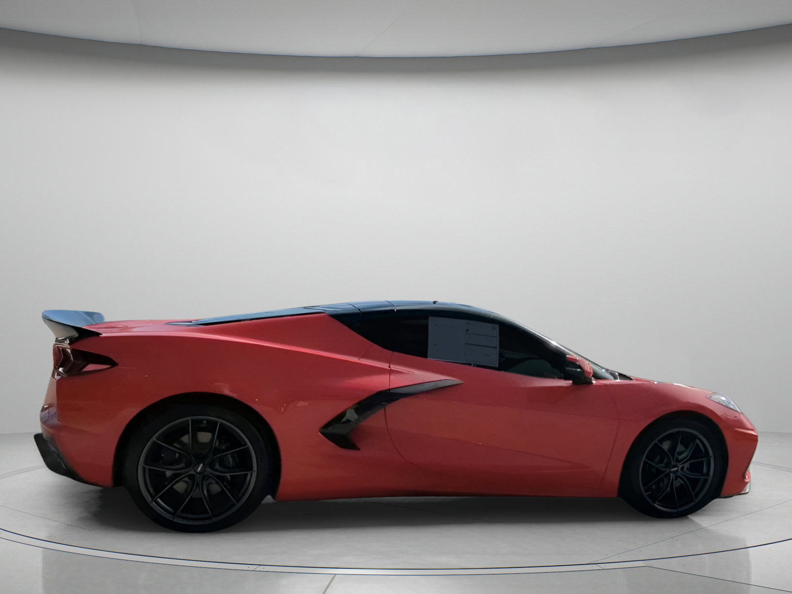 Used 2025 Chevrolet Corvette Stingray Coupe w/ 1LT image 23