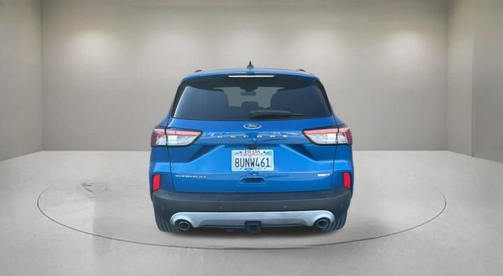 Certified 2020 Ford Escape Titanium AWD/4WD image 2