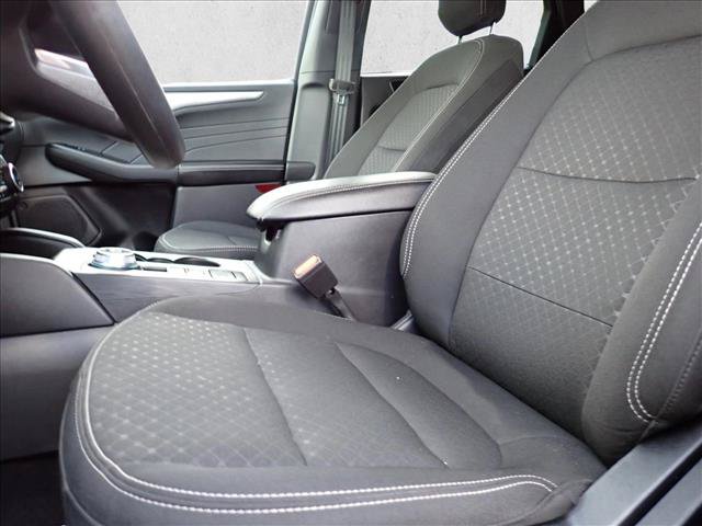 Certified 2025 Ford Escape Active AWD/4WD image 11