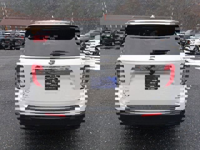 Certified 2020 Ford Explorer XLT w/ Equipment Group 202A image 6