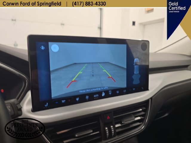 Certified 2025 Ford Escape Platinum AWD/4WD image 24