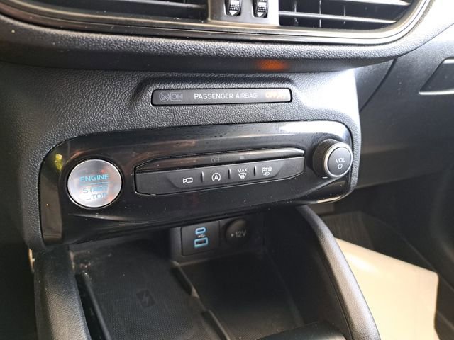 Certified 2023 Ford Escape ST-Line Select w/ Tech Pack #2 image 13