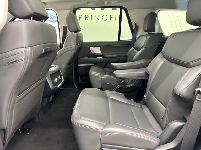 Certified 2025 Ford Expedition Active image 26