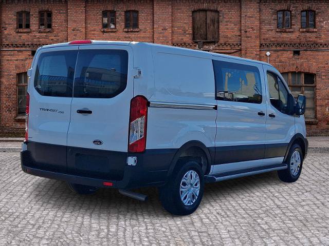 Certified 2025 Ford Transit 250 Low Roof w/ Exterior Upgrade Package RWD image 4