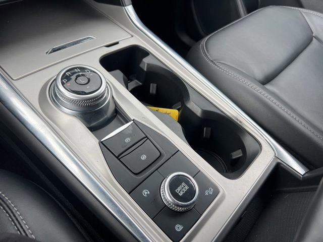 Certified 2024 Ford Explorer XLT w/ Equipment Group 202A image 17