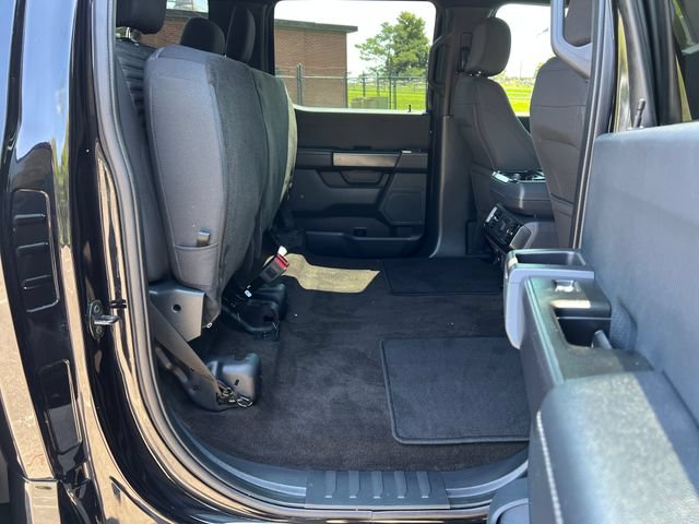 Certified 2022 Ford F150 XL w/ STX Appearance Package AWD/4WD image 34