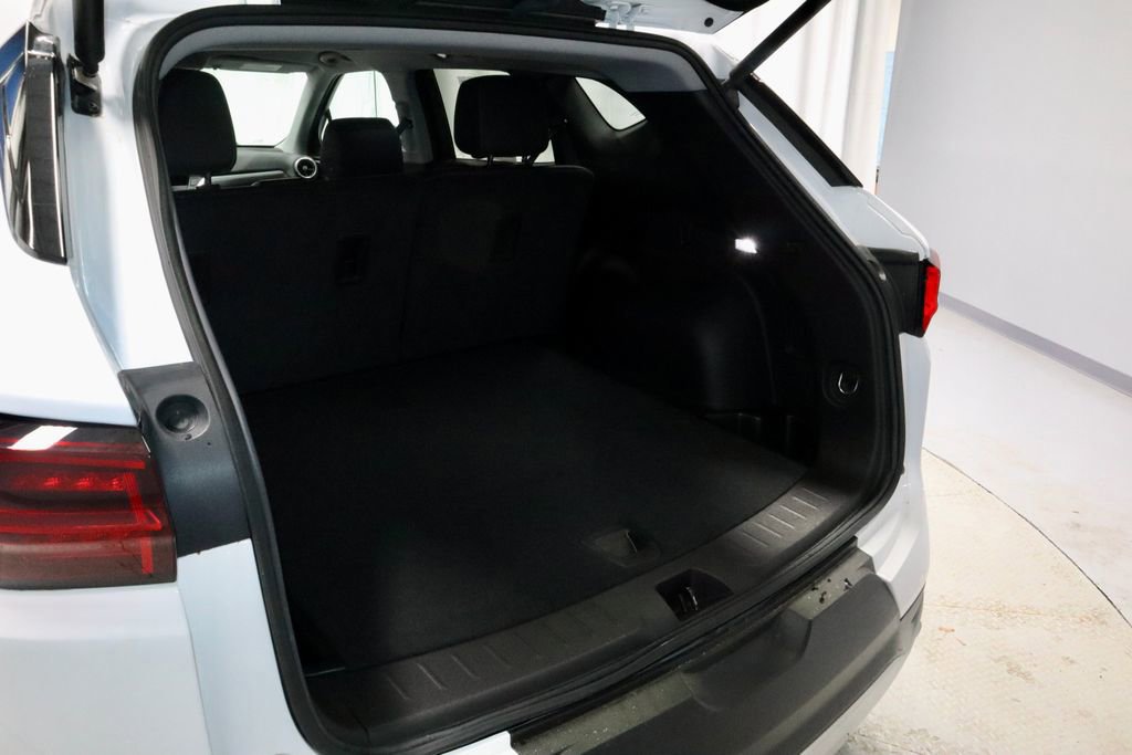 Used 2024 Chevrolet Blazer LT w/ Midnight/Sport Edition image 13