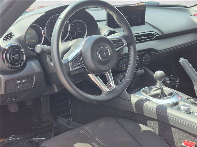 Used 2024 MAZDA MX-5 Miata Club RWD image 10