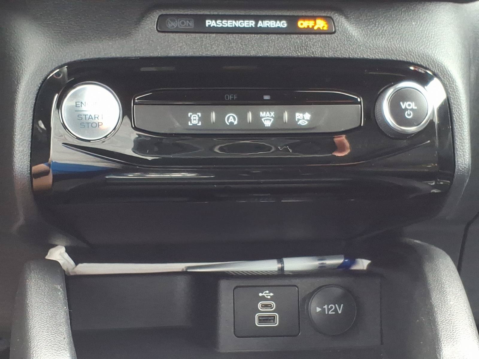 Certified 2024 Ford Escape ST-Line w/ Tech Pack #1 AWD/4WD image 19