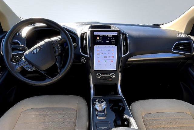 Certified 2023 Ford Edge SE image 21