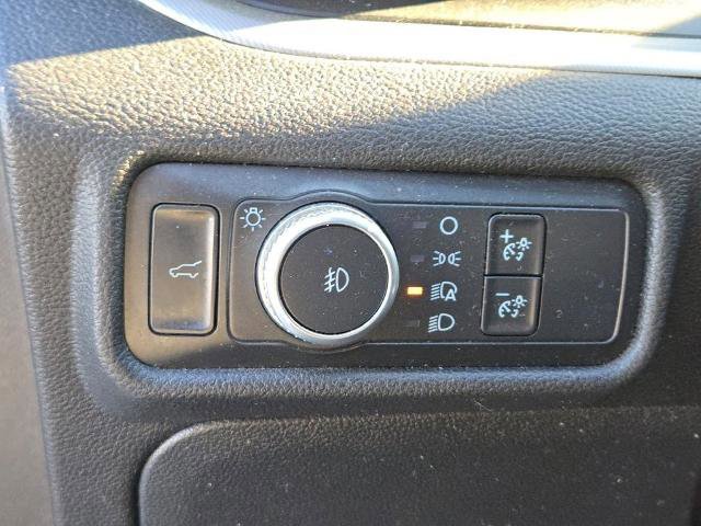 Certified 2020 Ford Explorer XLT w/ Equipment Group 202A image 25