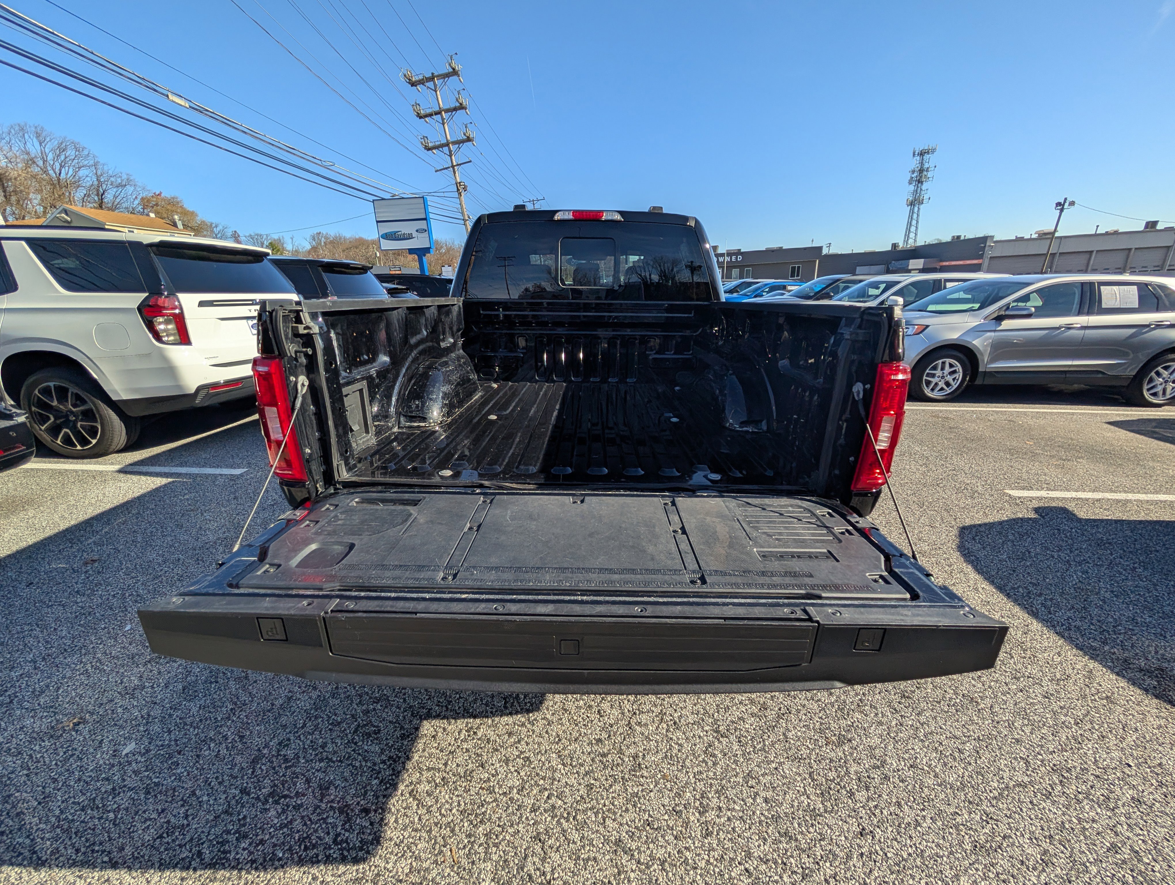 Certified 2022 Ford F150 XLT w/ Equipment Group 302A High image 14