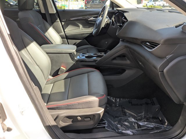 Used 2023 Buick Envision Essence w/ Technology Package I image 38