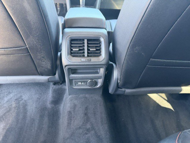 Used 2024 Volkswagen Tiguan Wolfsburg Edition AWD/4WD image 28