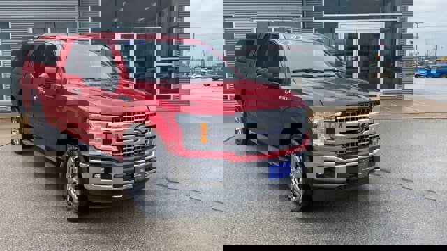 Certified 2020 Ford F150 XLT w/ Equipment Group 302A Luxury AWD/4WD image 3