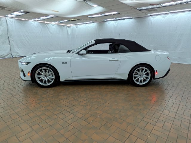 Certified 2024 Ford Mustang GT Premium RWD image 5