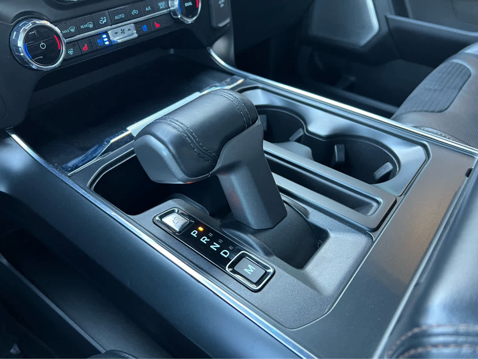 Certified 2022 Ford F150 Raptor w/ Equipment Group 801A High image 40